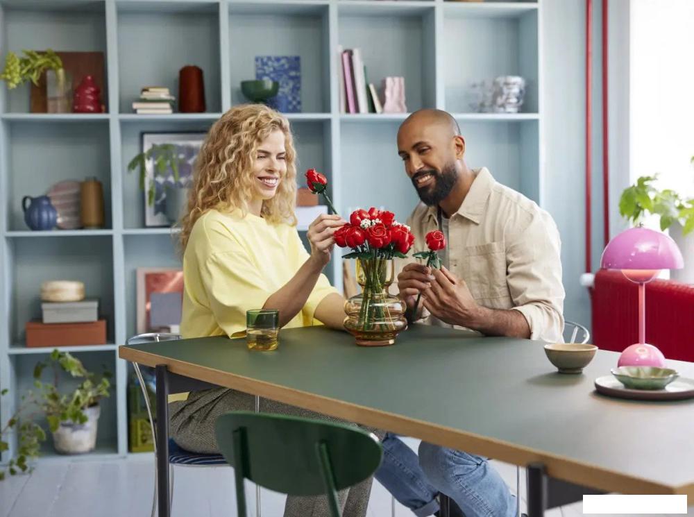 Конструктор LEGO Icons 10328 Букет роз