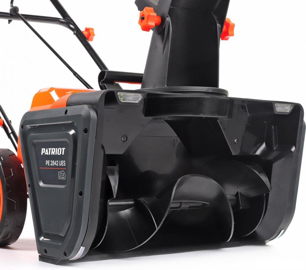 Снегоуборщик Patriot PE 2842 UES (с 2-мя АКБ)