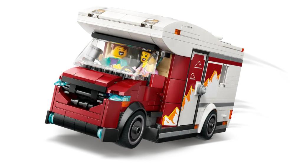 Конструктор LEGO City Кемпер-фургон для отдыха и приключений 60454