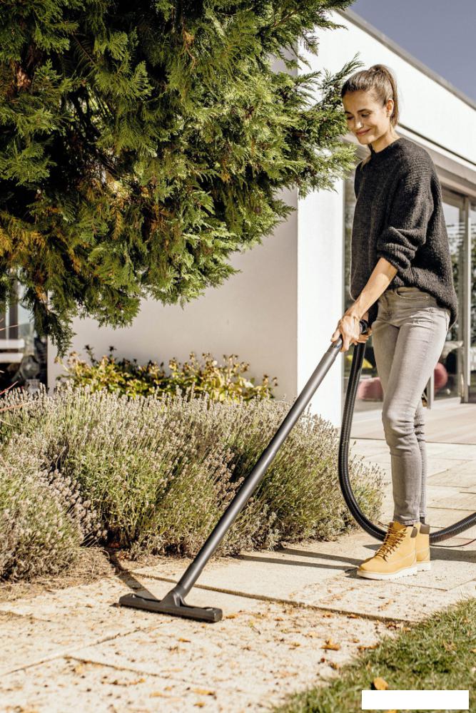 Пылесос Karcher WD 3 S V 1.628-135.0 Пылесос Karcher WD 3 S V 1.628-135.0