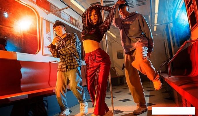 Вспышки, лампы и аксессуары для съемки Godox V1S для Sony