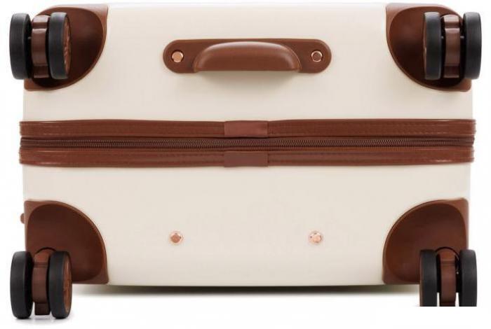 Чемодан-спиннер Bugatti Amelia 49716150 (бежевый)