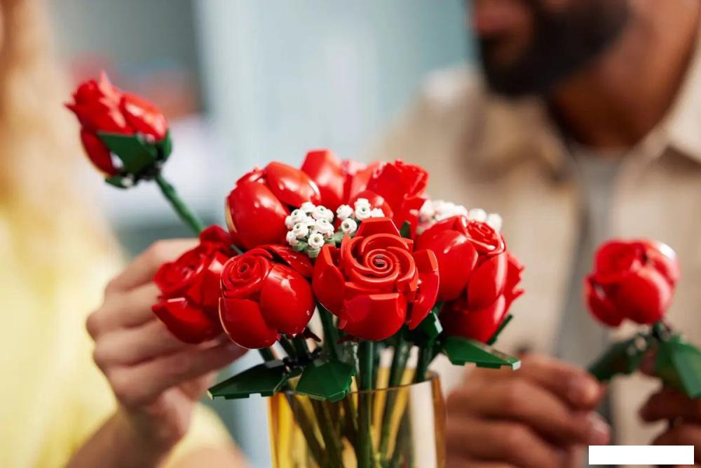 Конструктор LEGO Icons 10328 Букет роз