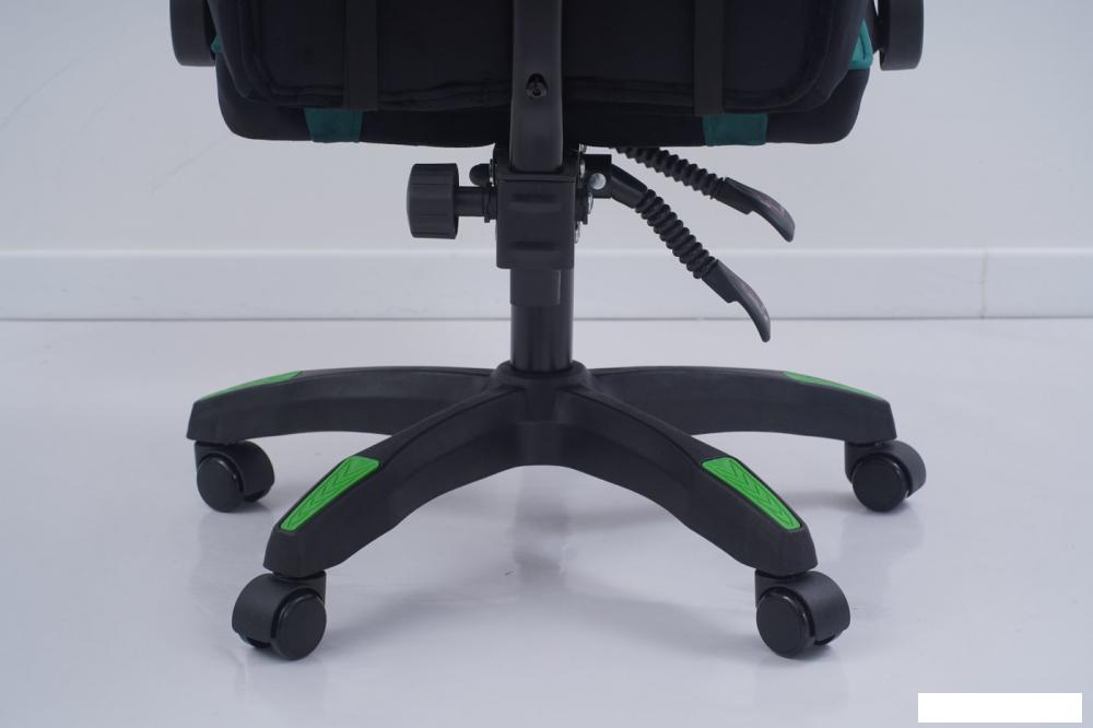 Игровое (геймерское) кресло Calviano 1584 (велюр, черный/зеленый)