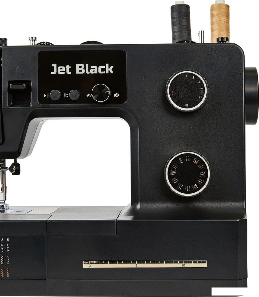 Электронная швейная машина Jaguar Jet Black