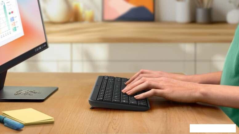 Клавиатура Logitech K251 Compact Bluetooth Wireless Keyboard 920-013363 (графитовый, с гравировкой)