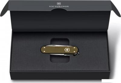 Мультитул Victorinox Classic SD Alox LE 2024 0.6221.L24 (коричневый)