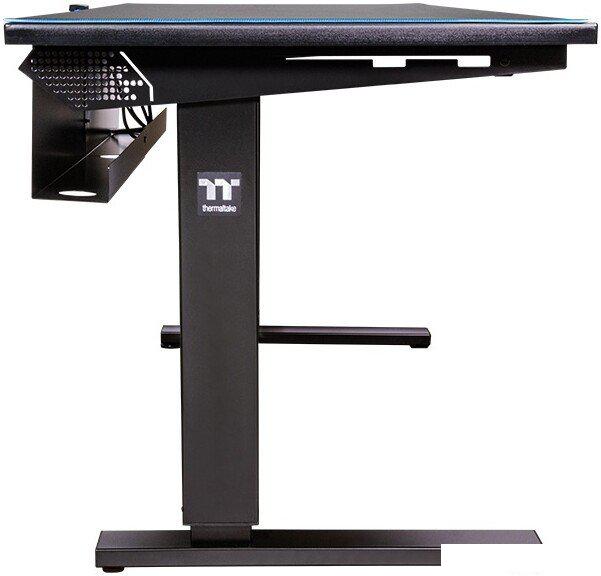 Геймерский стол Thermaltake 350 Smart Gaming Desk GGD-EDN-BKEIRW-01