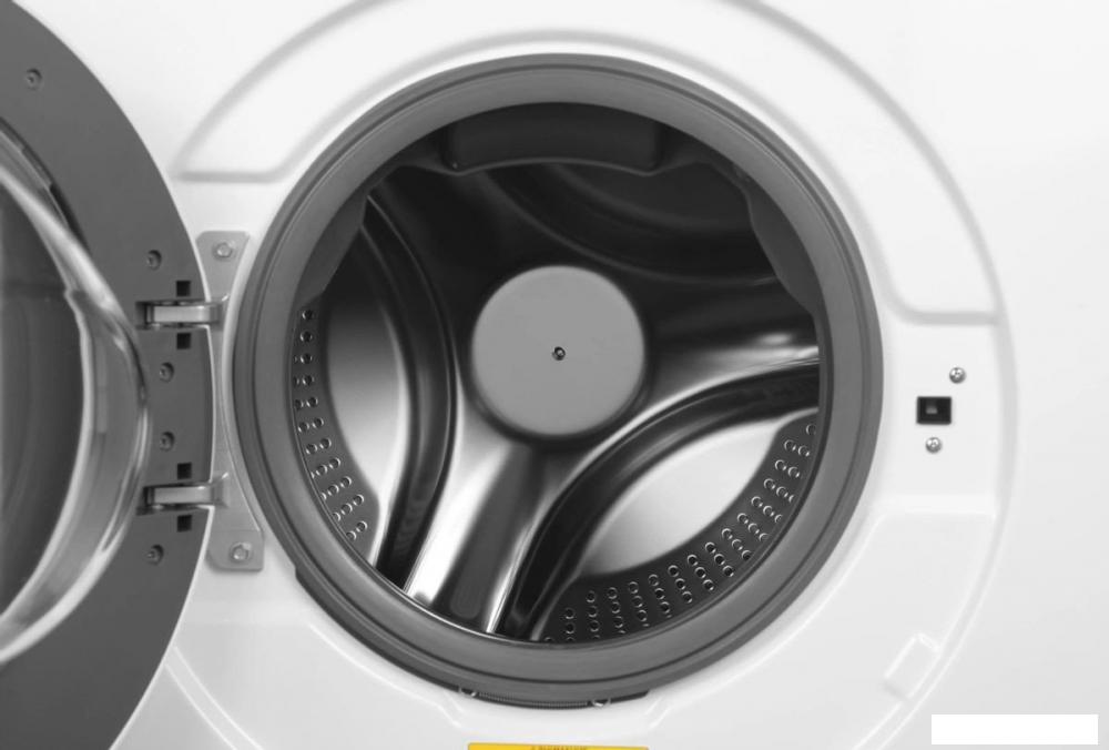 Стирально-сушильная машина Hyundai WFD8216