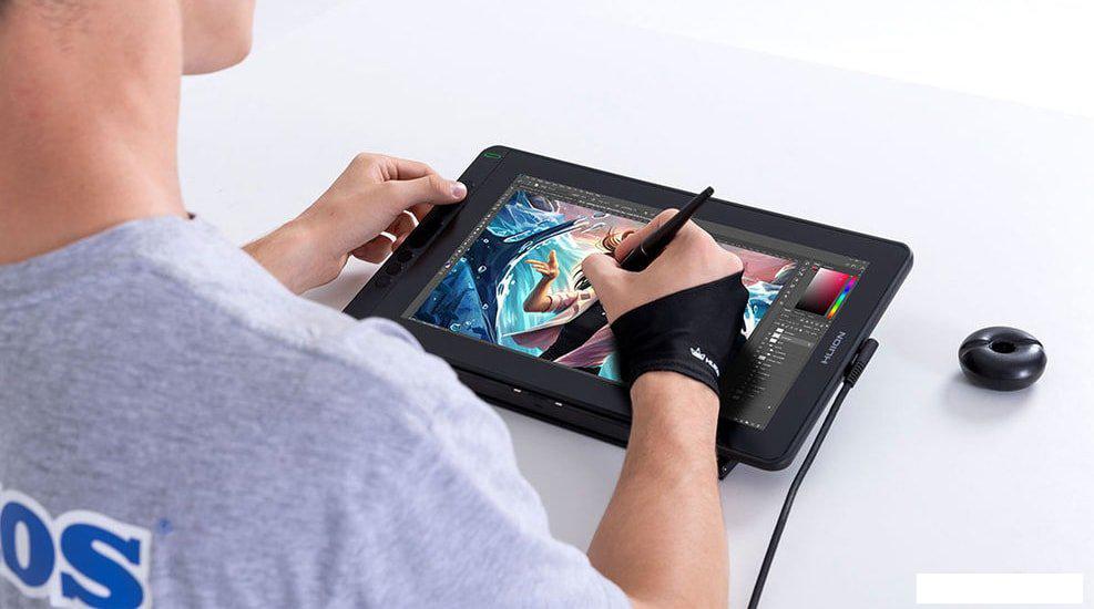 Графический монитор Huion Kamvas 13 (космический черный)