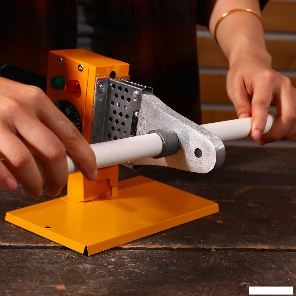 Аппарат для сварки труб Deko RPPWM1600W 083-3008