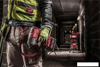 Перчатки хозяйственные Milwaukee Hi-Vis Cut level 3/C 7/S 4932479721