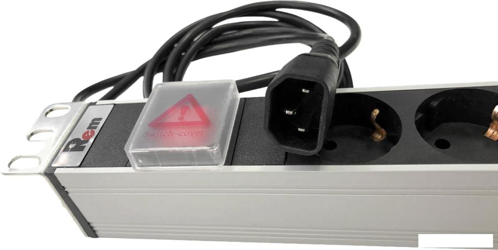 Блок розеток Rem R-10-8S-V-440-1.8