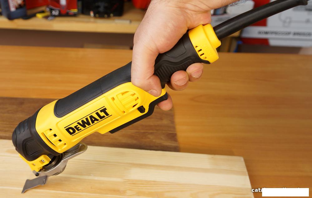 Реноватор DeWalt DWE315