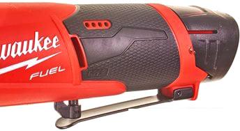 Шуруповерты, гайковерты, электроотвертки Milwaukee M12 FIR38-201B 4933459798 (с 1-им АКБ, сумка)