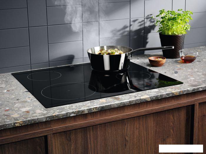Варочная панель Electrolux LIB60420CK
