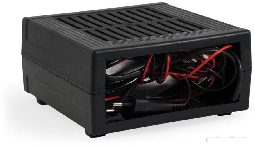 Зарядное устройство Вымпел 32