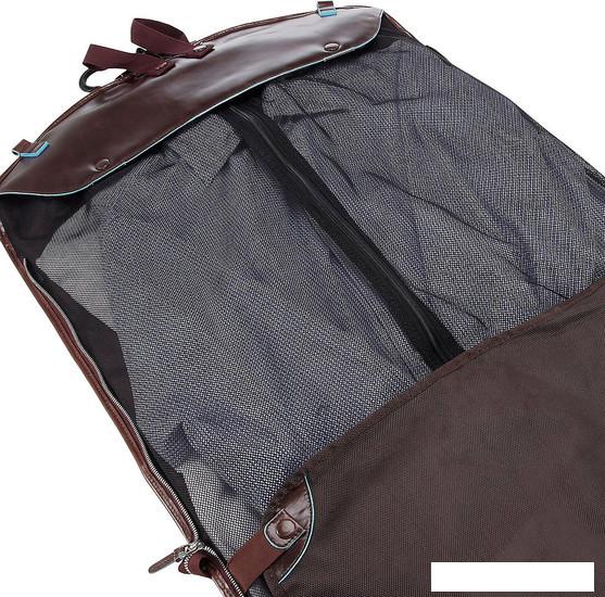 Чемоданы и дорожные сумки Piquadro Blue Square Kleidersack PA1617B2/MO Mahogany