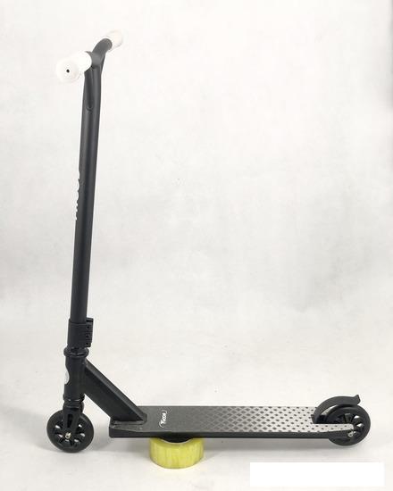 Трюковый самокат Ricos Hurricane ST10A (серый)