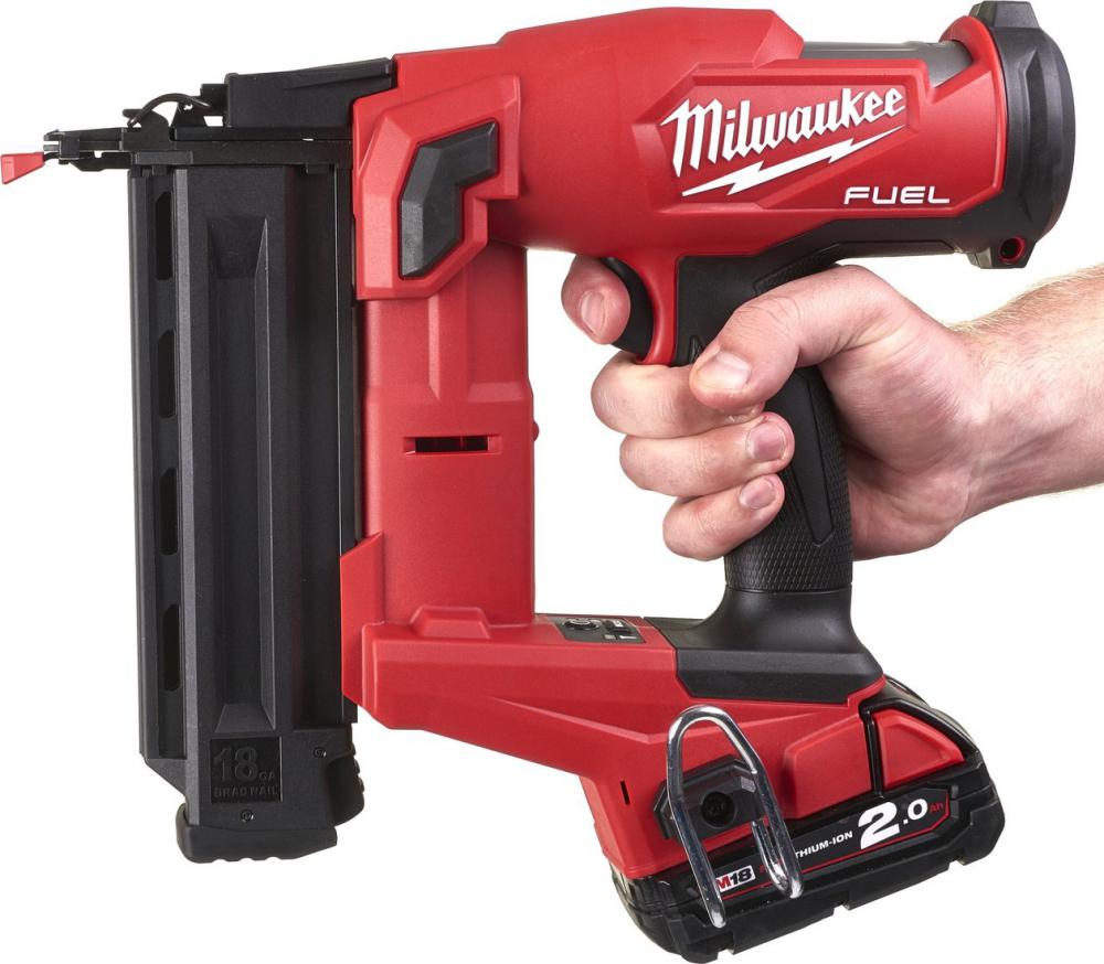 Milwaukee M18FN18GS-202X 4933471407 (с 2-мя АКБ, кейс)