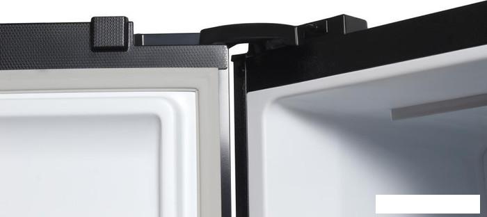 Холодильник side by side Hyundai CS5003F (черное стекло)