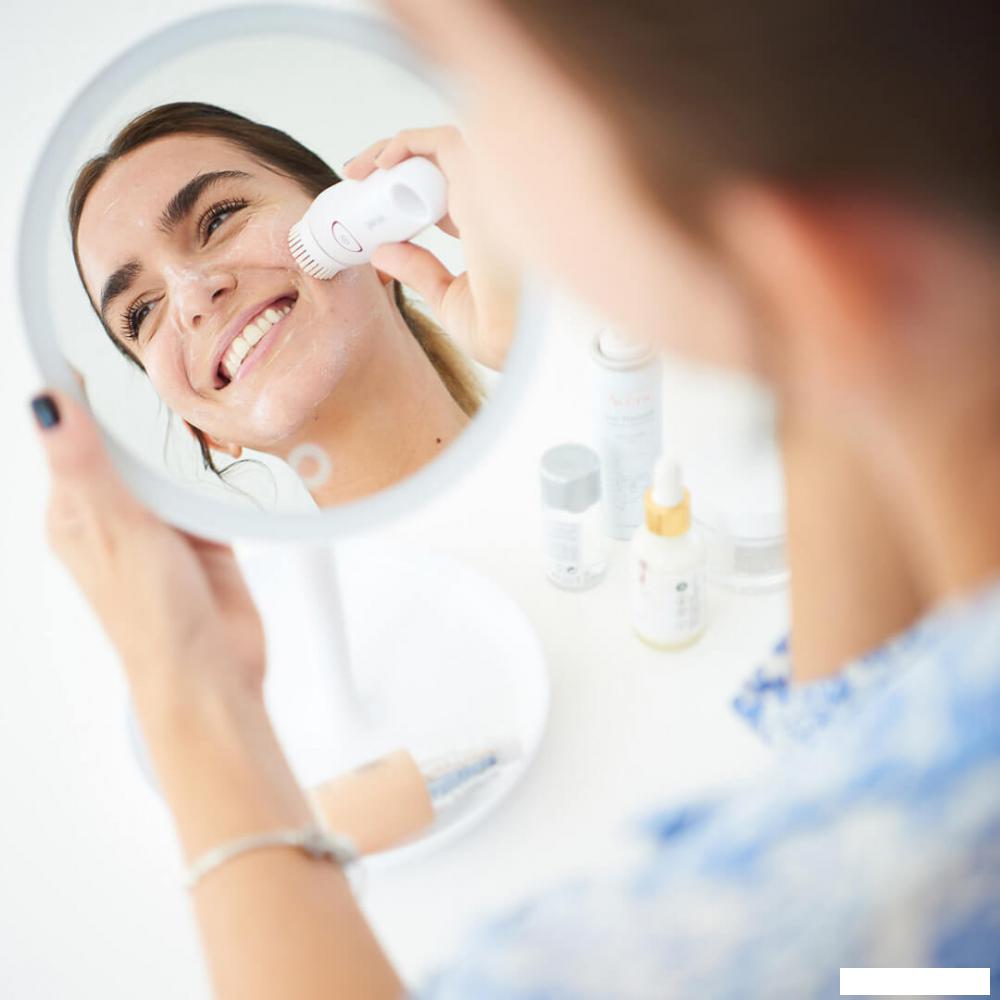 Косметическое зеркало Beurer BS 45