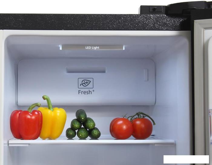 Холодильник side by side Hyundai CS5003F (черное стекло)