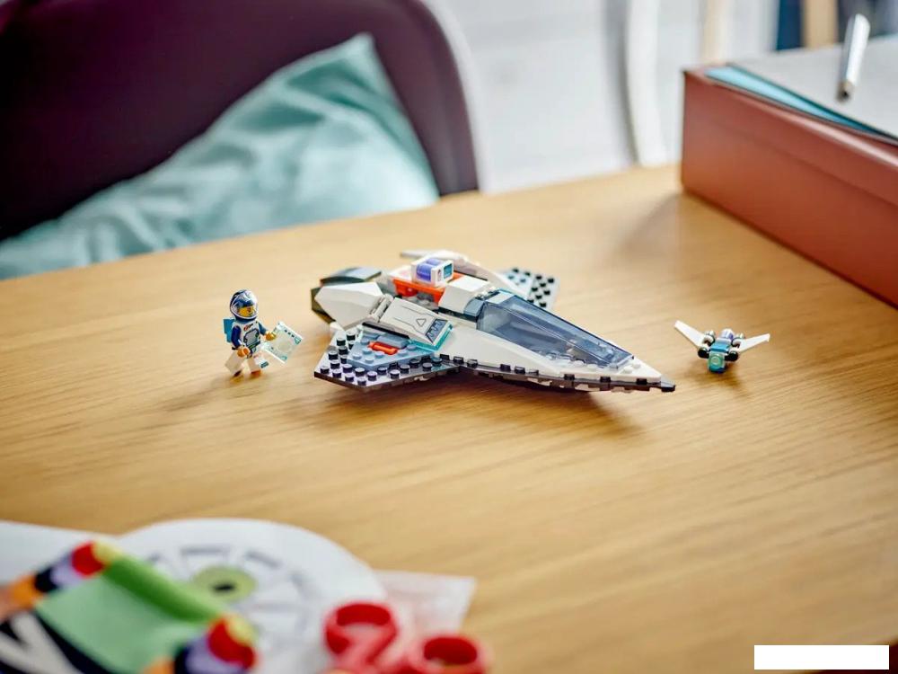 Конструктор LEGO City 60430 Межзвездный космический корабль