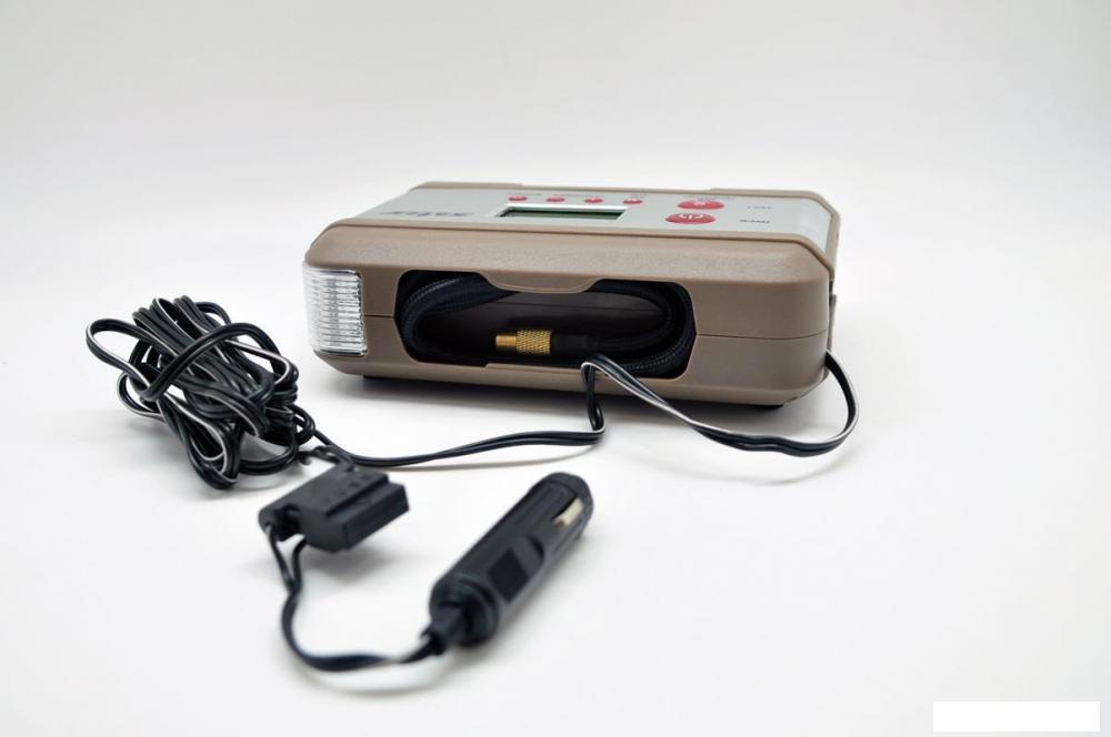 Автомобильный компрессор Качок K60