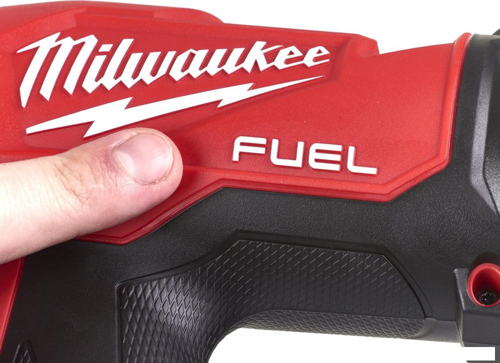 Milwaukee M18FN18GS-202X 4933471407 (с 2-мя АКБ, кейс)