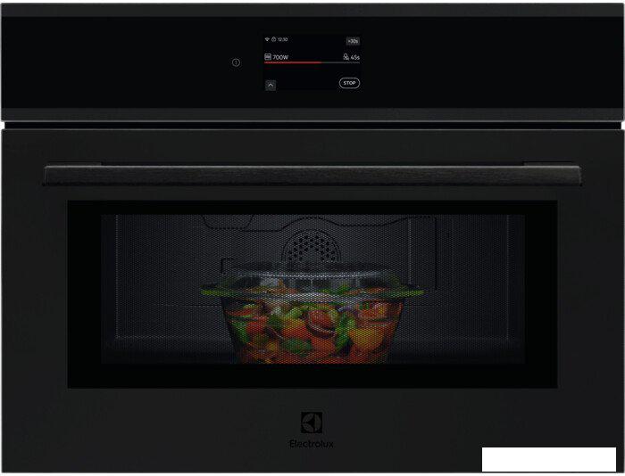 Микроволновая печь Electrolux MealAssist 700 EVM9E2XT