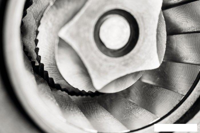 Кофемашина Krups Quattro Force EA82F010