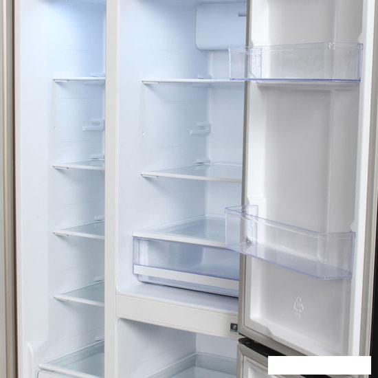 Холодильник side by side Hyundai CS6073FV (золотистое стекло)