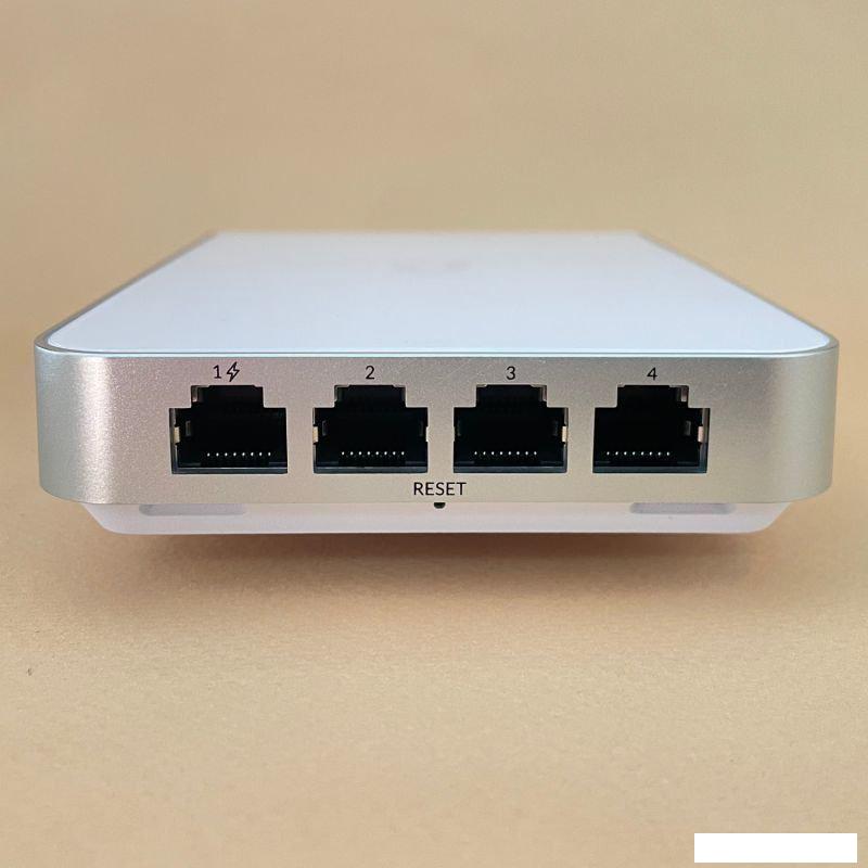 Точка доступа Ubiquiti UniFi 6 In-Wall AP U6-IW