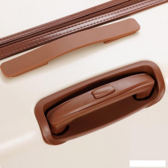 Чемодан-спиннер Bugatti Amelia 49716250 (бежевый)