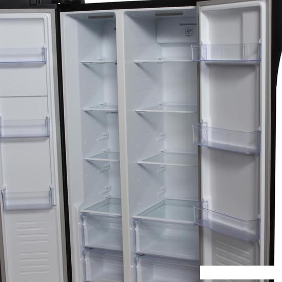 Холодильник side by side Hyundai CS5003F (черное стекло)