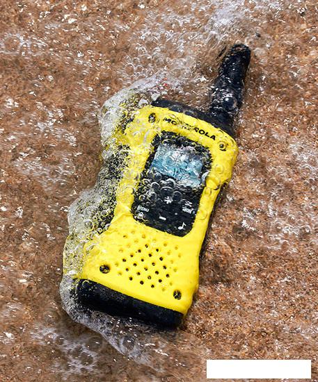 Портативная радиостанция Motorola TLKR T92 H2O