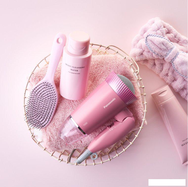 Фен Panasonic EH-ND57-P615