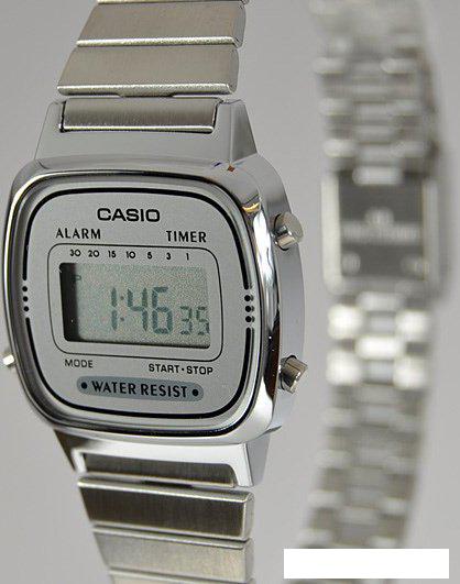 Наручные часы Casio LA670WEA-7E
