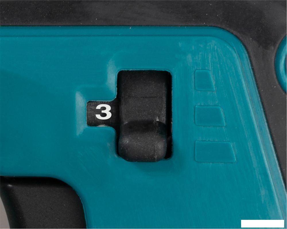 Ручная воздуходувка Makita UB100DZ (без АКБ)