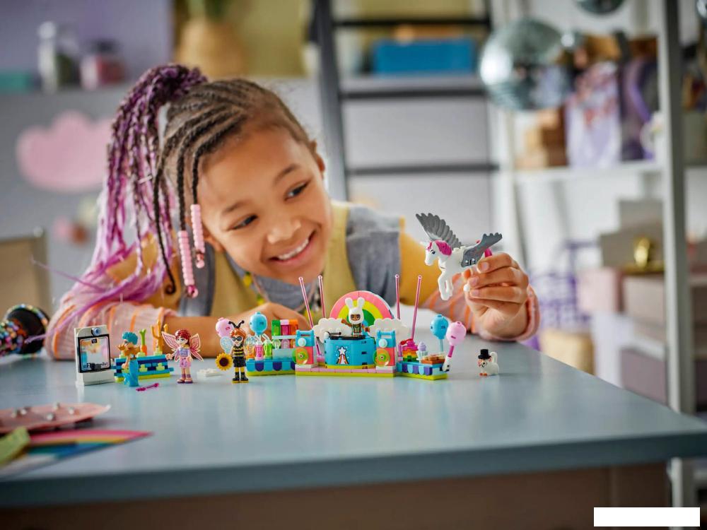 Конструкторы LEGO Friends Костюмированная вечеринка с единорогом и феей 42661