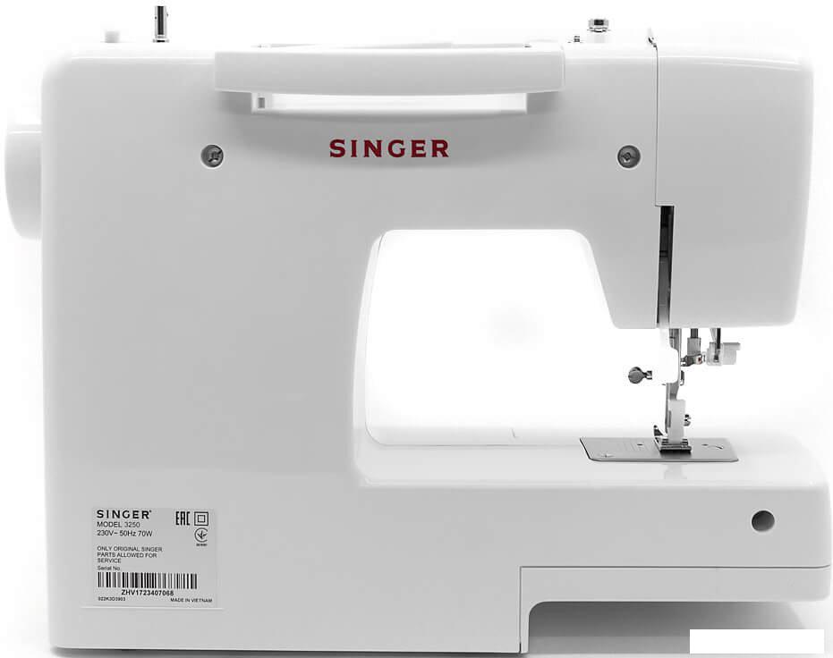 Электромеханическая швейная машина Singer Simple 3250