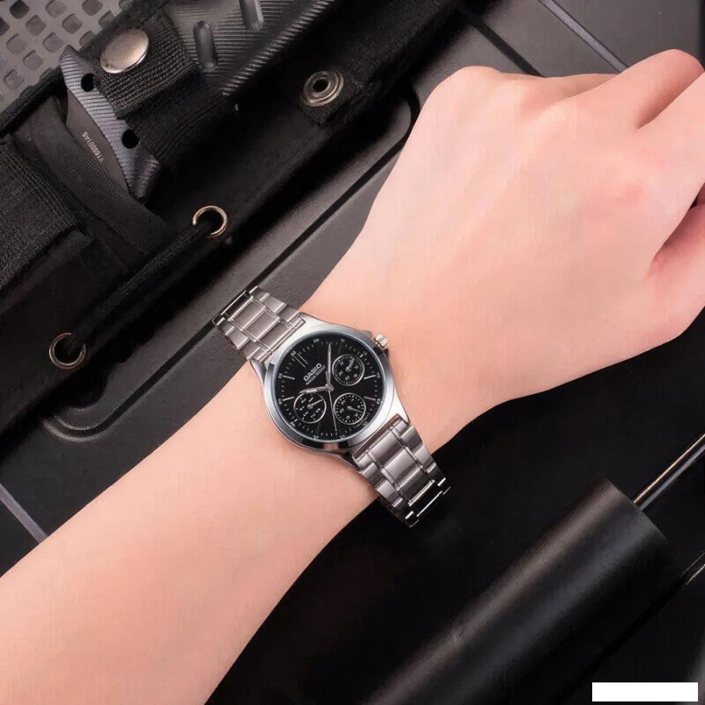 Наручные часы Casio LTP-V300D-1A