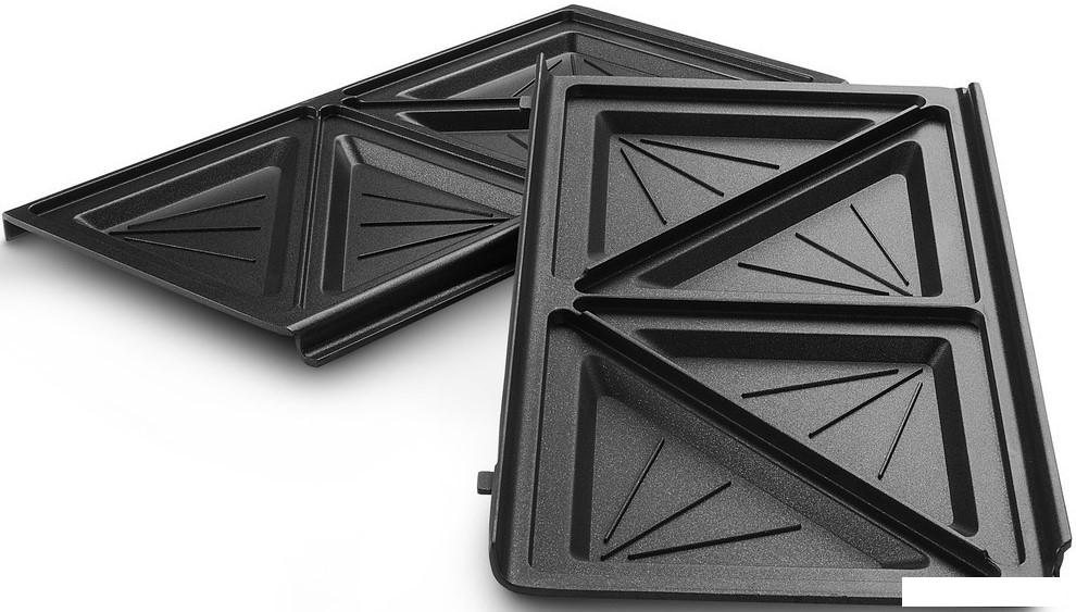 Сэндвичница DeLonghi SW12B.BK