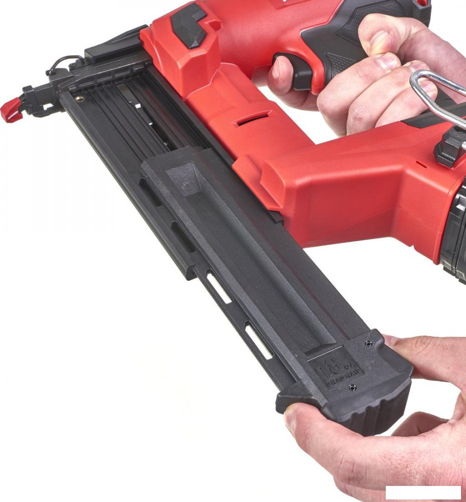 Milwaukee M18FN18GS-202X 4933471407 (с 2-мя АКБ, кейс)