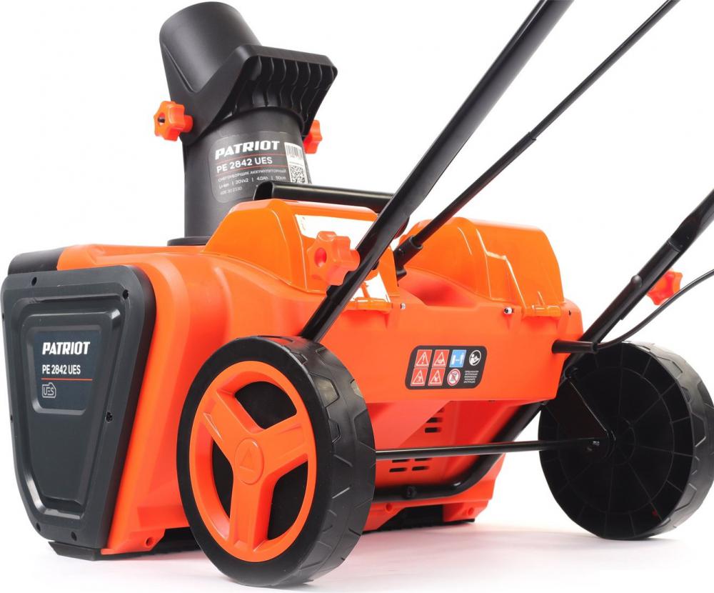 Снегоуборщик Patriot PE 2842 UES (с 2-мя АКБ)