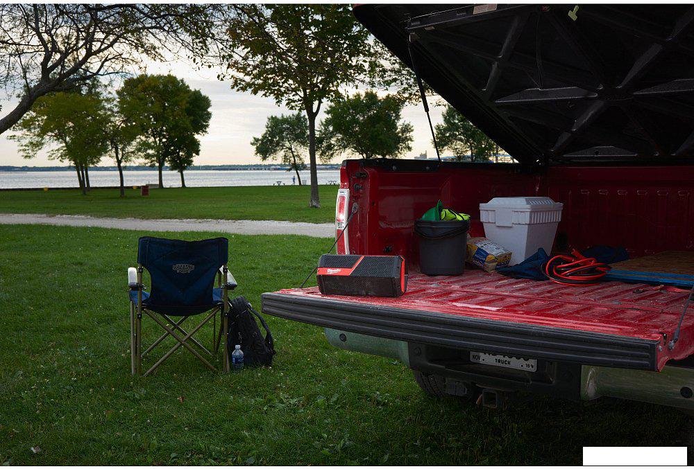 Беспроводная колонка Milwaukee M12-18 JSSP-0