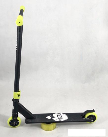 Трюковый самокат Ricos Hurricane ST10A (салатовый)