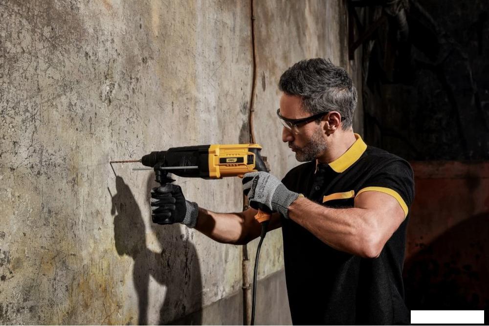 Перфоратор Deli DL-DC26-E1 103007