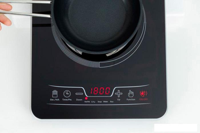 Настольная плита Kitfort KT-102